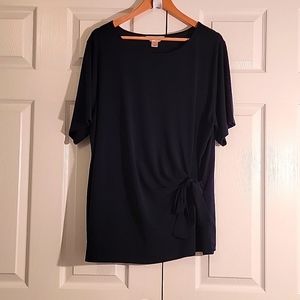 Navy short sleeved top 2X